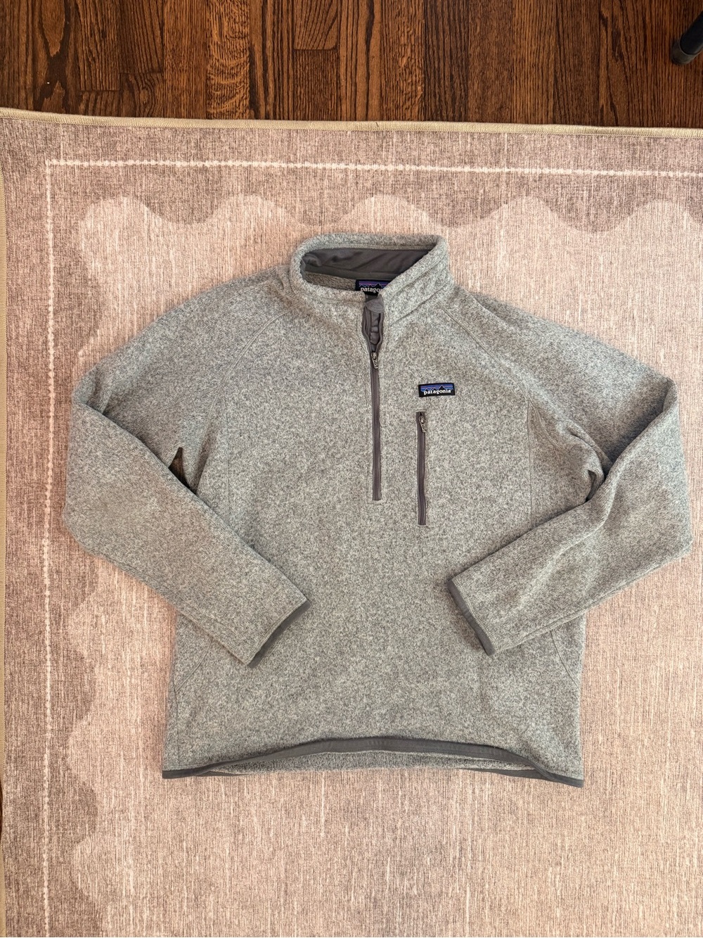Patagonia Men's Light Gray Half-Zip Fleece Pullover